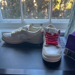 Nike SB Low Dunk City of Love Light Bone